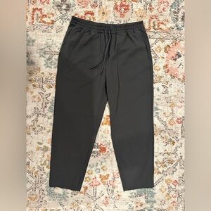 lululemon tapered pant